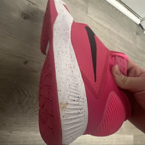 Size 14 - Nike Zoom HyperRev 2016 Think Pink - Picture 3 of 5